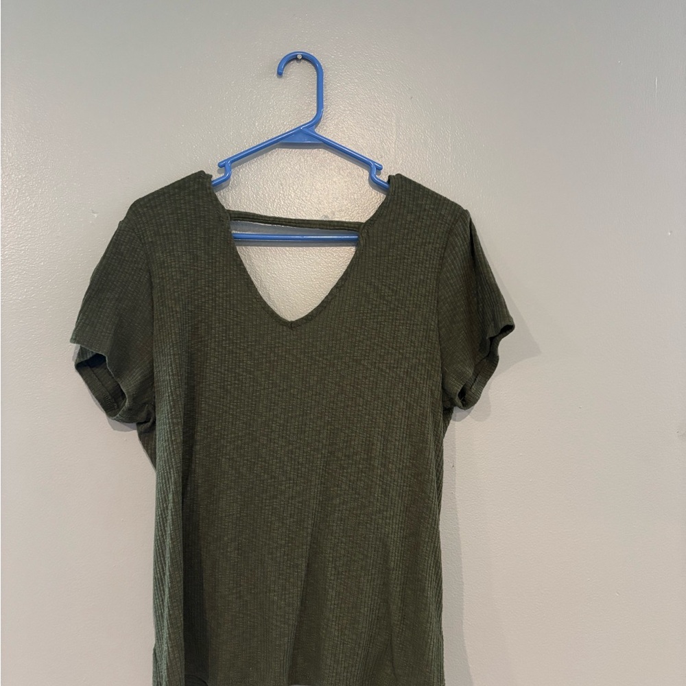 No Boundaries Green Fitted Short Sleeve Tee